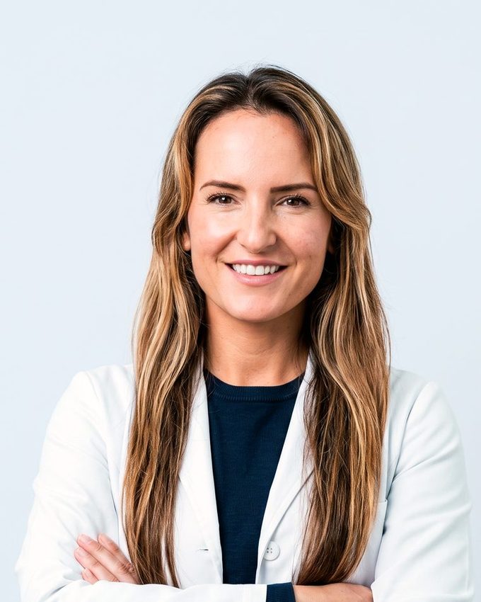 Dra. Alia López Canal — Hair Solution Bilbao